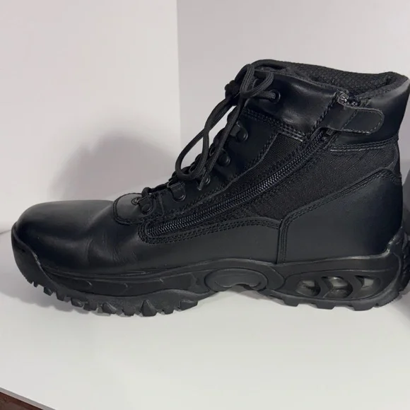 Black Men's Tactical Lace-Up Boots - Picture 3 of 9